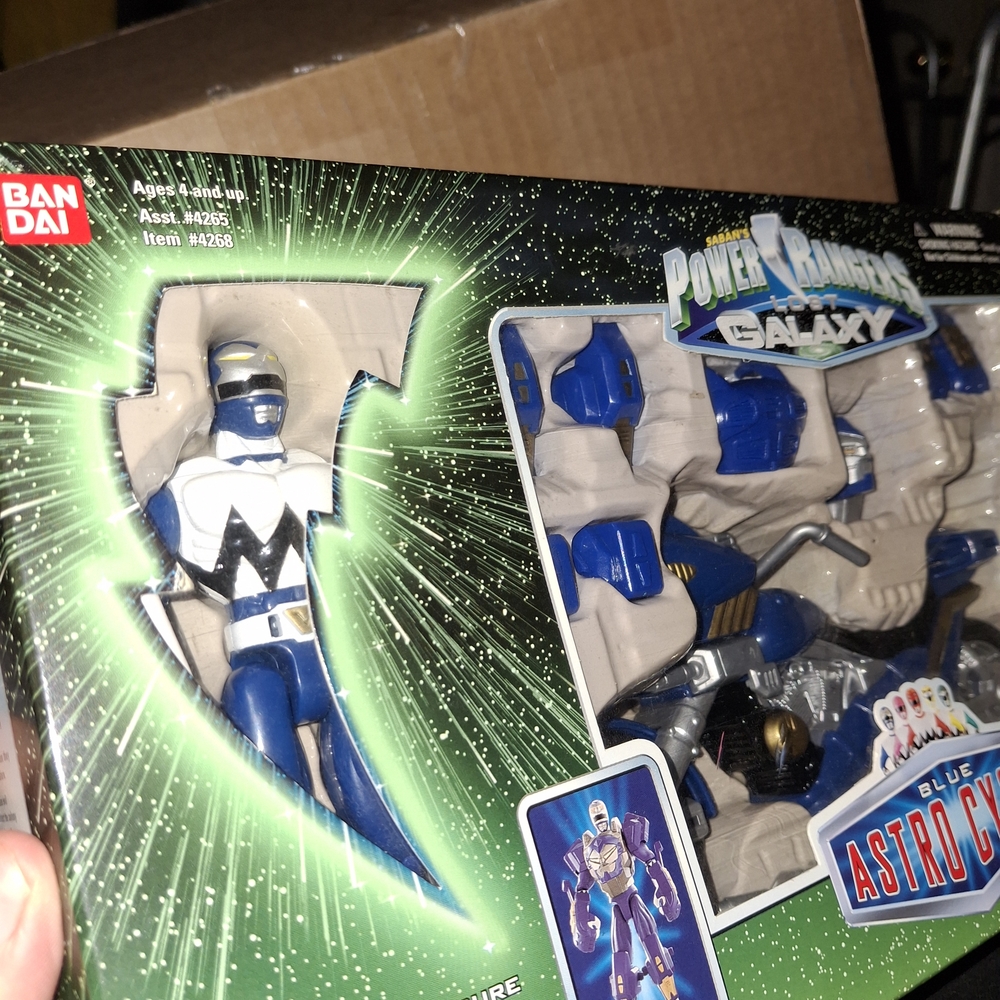 Bandai Power Rangers Galaxy Blue Astro Cycle Action Figure